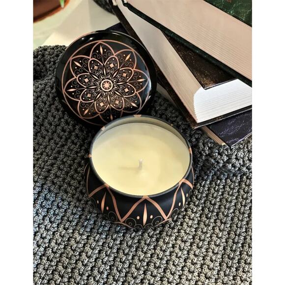 Bergamot White Tea Soy Wax Candle in Tin Jar (6 oz) - Picture 9 of 11